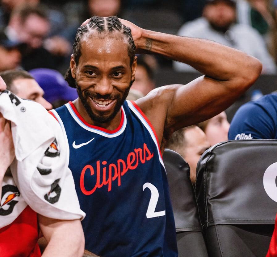 籃球賽場翻,盤對陣黃蜂,約翰遜狂砍,博鱼体育官网,博鱼体育app,博鱼体育APP下载