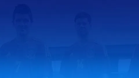 范戴克巅峰期表现能否荣登史上最佳后卫之列[2...14]？